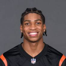 Tacario Davis